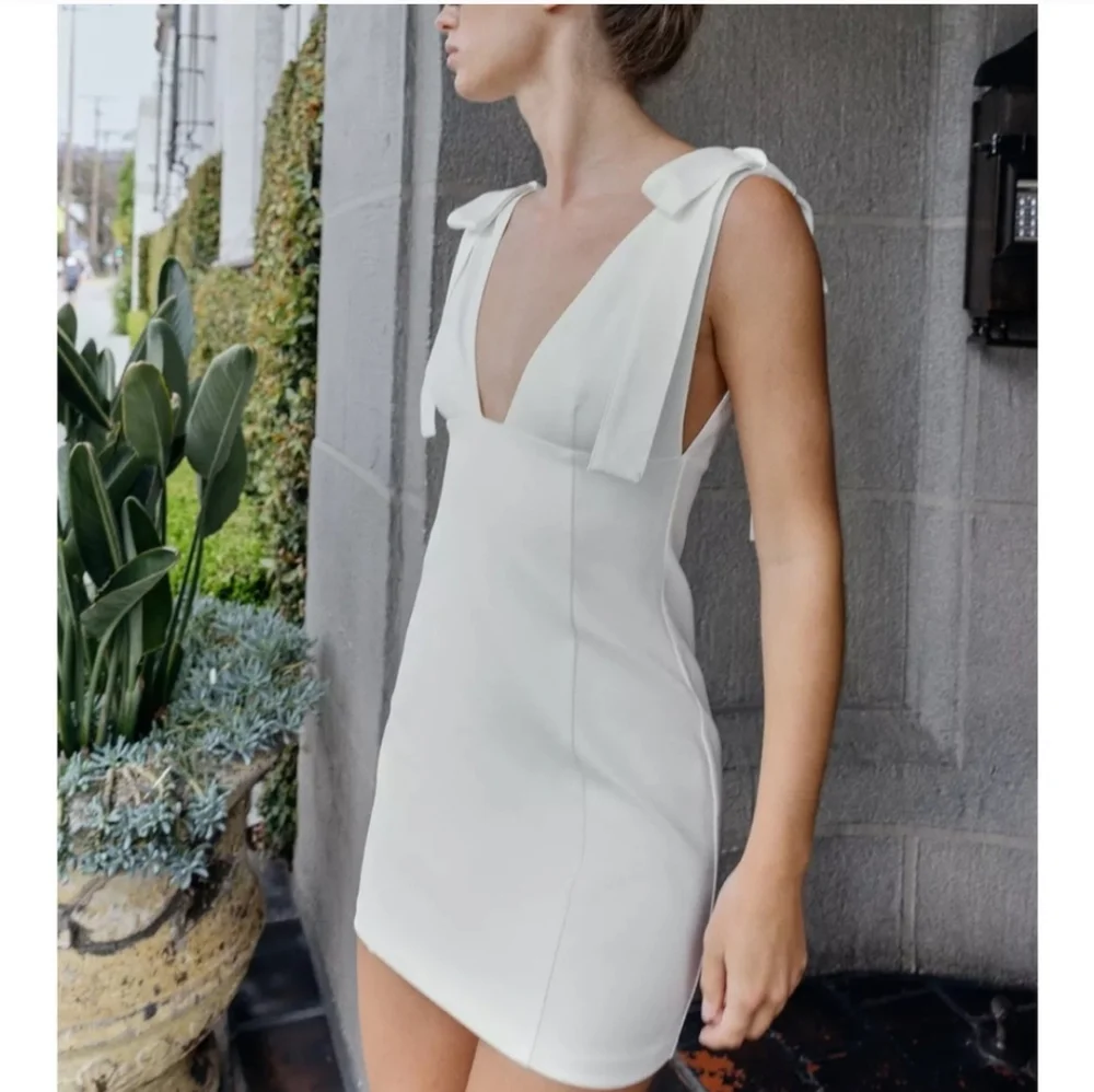 Zara  white short dress with bows size L - Picture 6 of 12